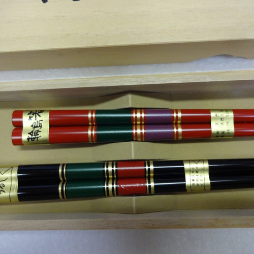 伝統工芸・輪島塗 本漆塗り「夫婦箸」 柄模様仕上げ 箸・箸置き