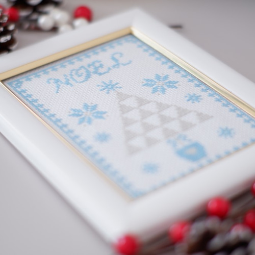 クロスステッチ図案』キラキラ輝く雪の結晶 ホワイトクリスマス