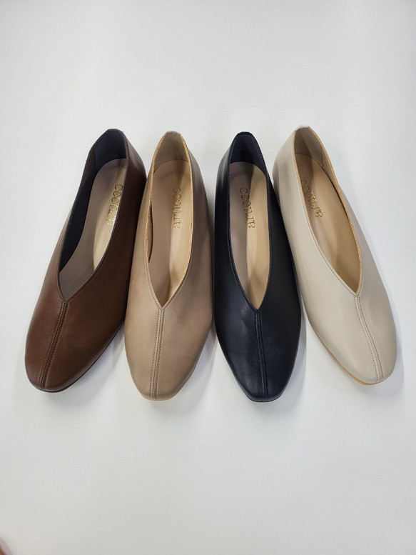 SALE スクエアトゥ　センタ－シ－ム 　　Vカットフラットパンプス 7枚目の画像