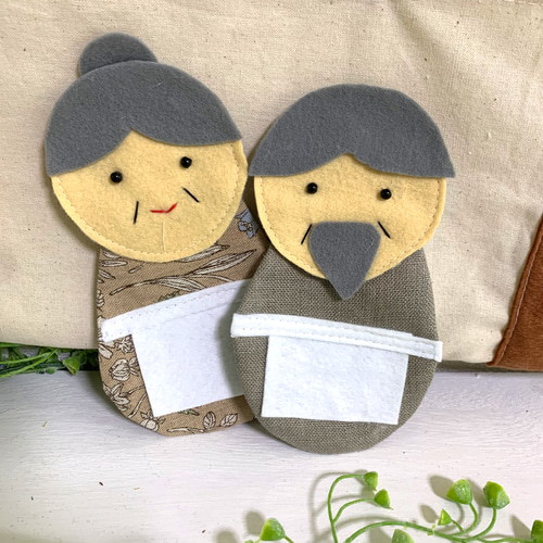 エプロンシアター こびとのくつや おもちゃ・人形 Upendö 通販