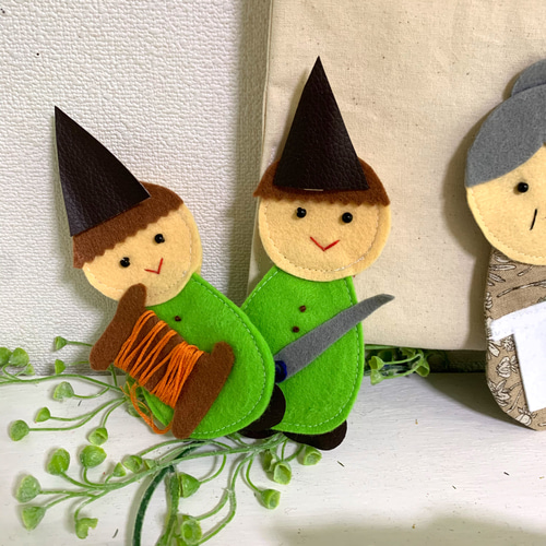 エプロンシアター こびとのくつや おもちゃ・人形 Upendö 通販