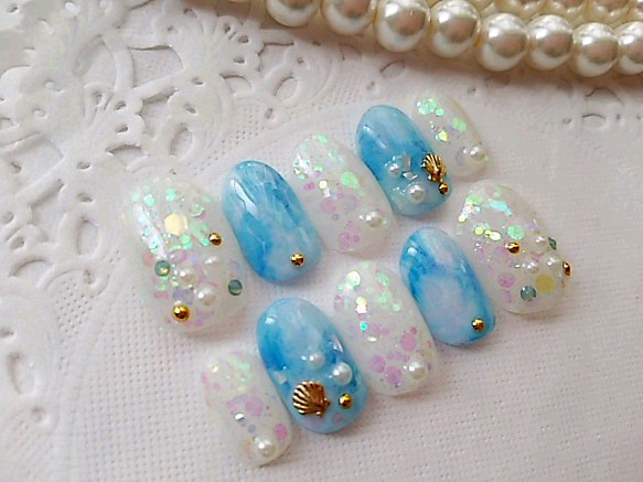 マーメイドblue♡shell♡スワロフスキージェルnail 2枚目の画像