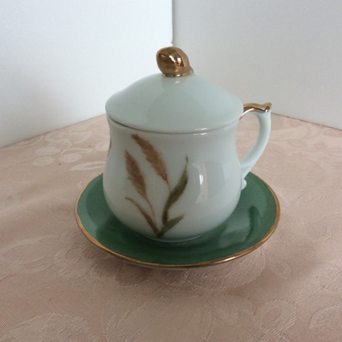 野の花の蓋つきカップ＆ソーサー ティーカップ misa7 通販