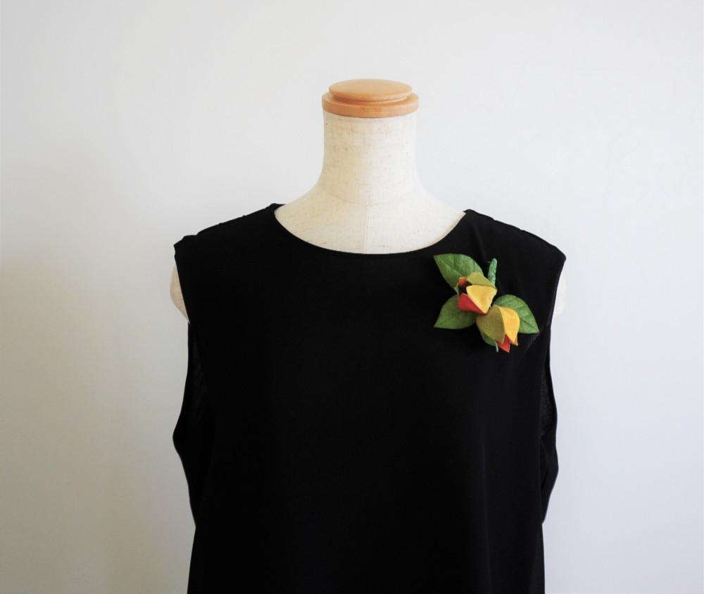 ほおずきのブローチ◇リボン付き（取り外し可）◆＃２