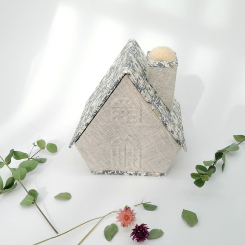 ソーイングボックス ☆ カルトナージュ 『ちいさな箱のおうち