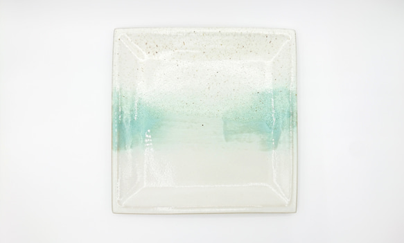 【陶器】四角皿（板作り） 1枚目の画像