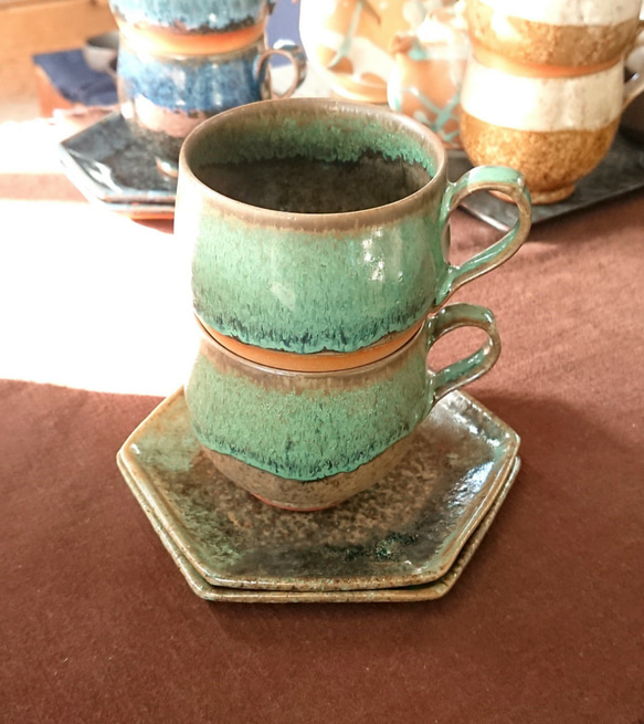 【陶器】◆TVチャンピオン陶芸王が作る器・究極のコーヒーカップver.15.3『織部唐津』 6枚目の画像