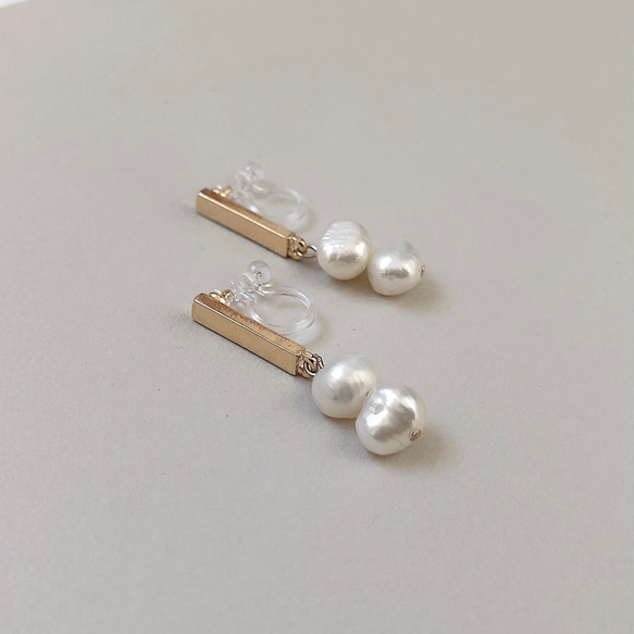 上質淡水パールとゴールドスティックのイヤリング/ピアス 4枚目の画像