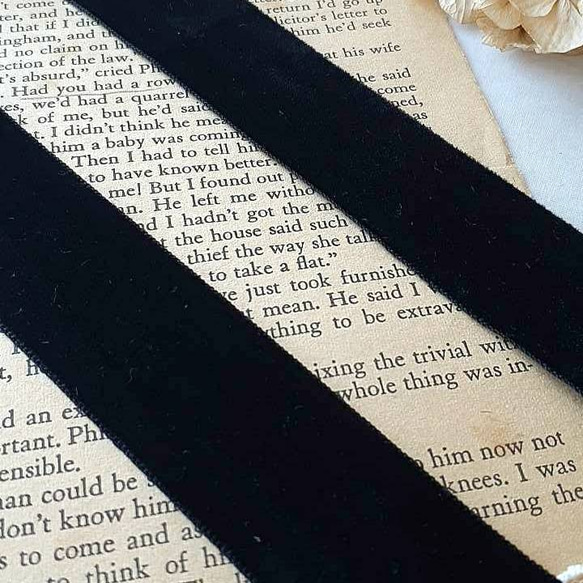 ベルベットリボン　幅25ｍｍ　1ｍ分（50ｃｍカット済×2本）ブラック　ベロア 2枚目の画像