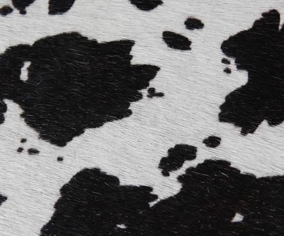 毛つき本革（ハラコ）ホルス柄（黒）６ｄｓカット済（１枚単位）革財布や革小物に　レザー　毛付き革 2枚目の画像