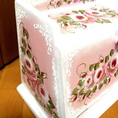 薔薇のブレッドボックス☆受注制作☆トールペイント☆薔薇 薔薇のブレッドボックス☆受注制作☆トールペイント☆薔薇