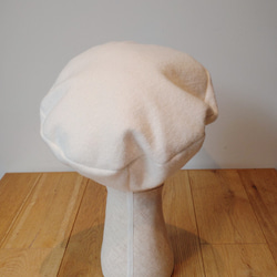 圧縮ウールのベレー帽 beret wide offwhite 3枚目の画像