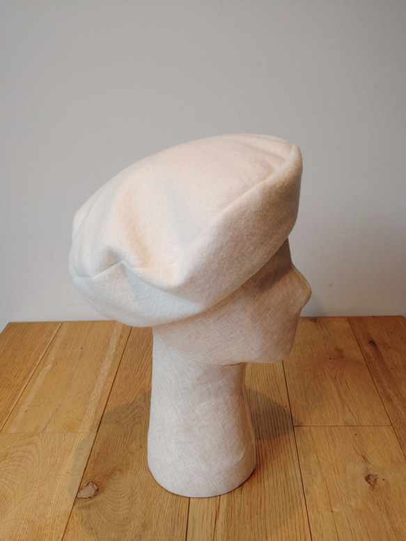 圧縮ウールのベレー帽 beret wide offwhite 4枚目の画像