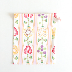 30×40 ランチョンマット フラワー フルーツ サンド柄 巾着袋 ２点 セット 給食 コップ袋 女の子 yuwa ピン 4枚目の画像