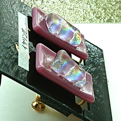 スモーキーピンクのイヤリング　クリアランスセール 3枚目の画像