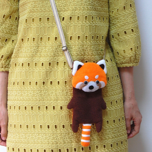 レッサーパンダ　スマホポーチ　ミニバッグ　あみぐるみ　一点物　試作品 レッサーパンダ スマホポーチ ミニバッグ あみぐるみ 一点物 試作品