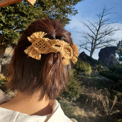 マクラメヘアアクセサリー 2枚目の画像