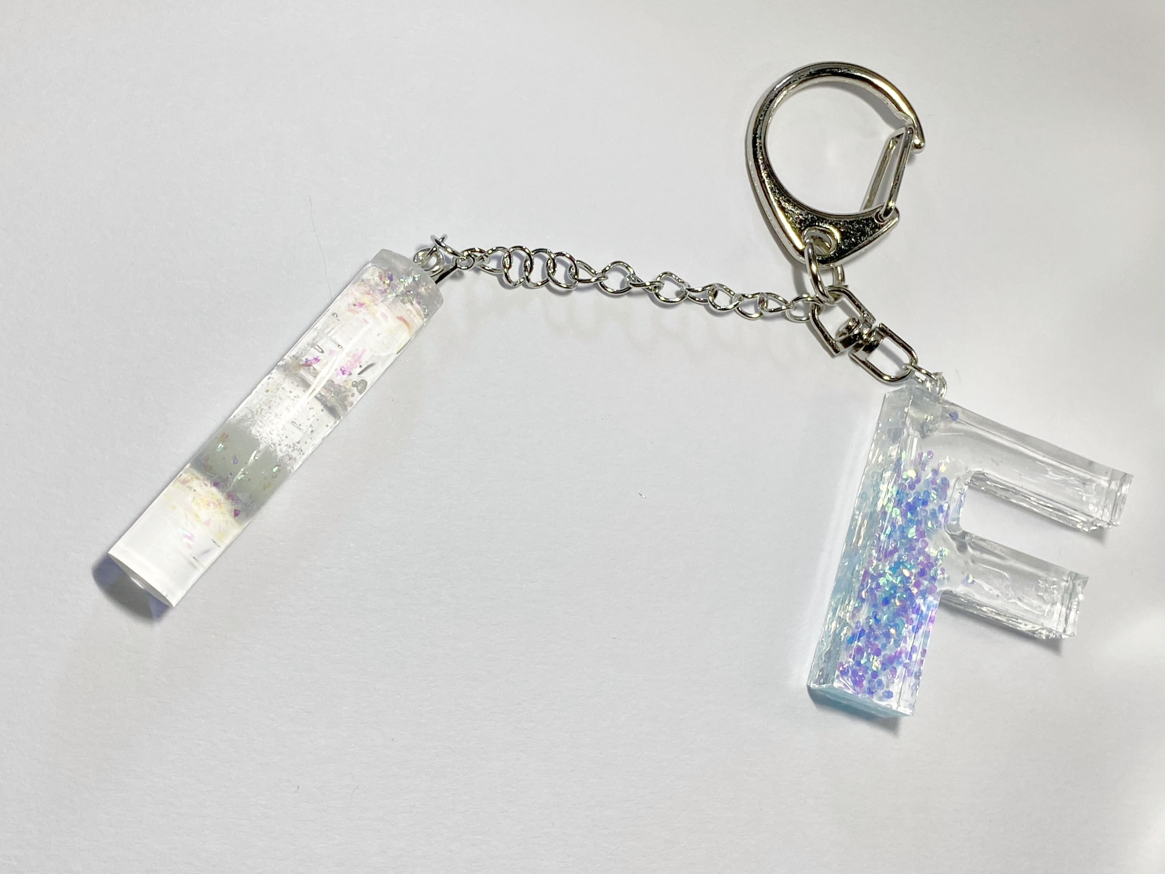 ブルーキラキラ入りF & クリスタル調 キーホルダー その他雑貨 Ataruko