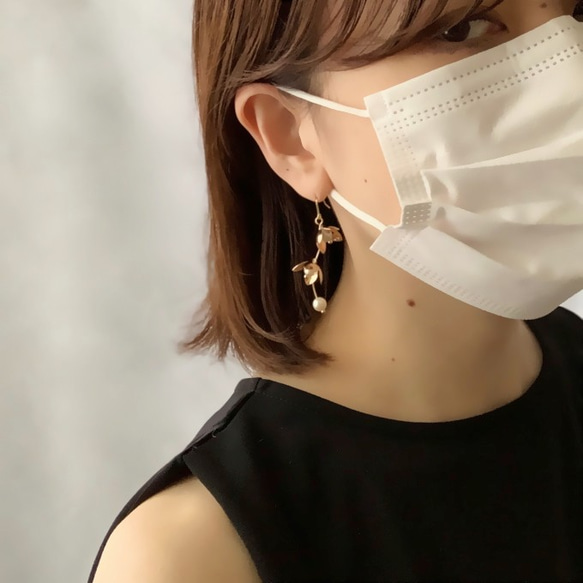 Blooming Flower Pierced Earrings 9枚目の画像