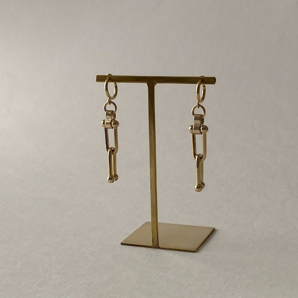 Chunky Gold Chain Earrings 1枚目の画像