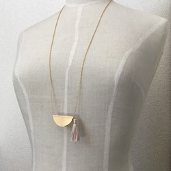 Folded Brass Charm Long Necklace 4枚目の画像