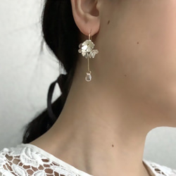 Snow Flower & Drop Earrings 6枚目の画像