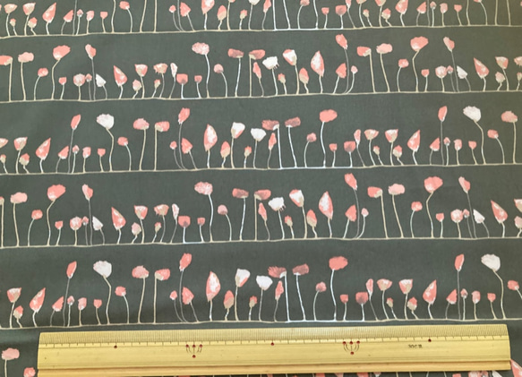 Petal Flamingoes Cool フラミンゴの様に並んだ花が素敵 Katarina 2枚目の画像