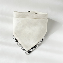 ☆リバーシブルハンカチスタイ☆モノトーン猫柄☆ 3枚目の画像
