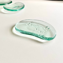 「水の中の水滴-4」ガラスの皿　豆皿　小皿　プレート　お皿　薬味皿　　水滴　水面 3枚目の画像