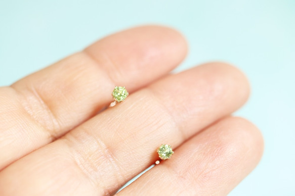 9K gold peridot 2-way earrings 5枚目の画像