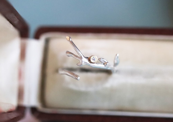 18K & Sterling Silver Diamond Twig Ring - étoile de noël 5枚目の画像