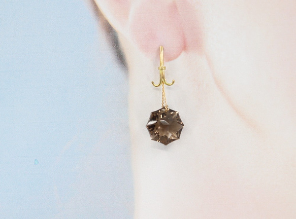 18K 星の結晶 stud earrings 1枚目の画像