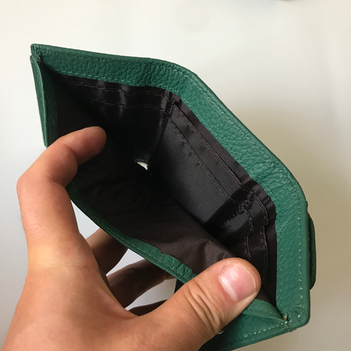 新作品 数量限定 グリーン 緑系 イタリアンレザー 牛革 本革 三 新作品 数量限定 グリーン 緑系 イタリアンレザー 牛革 本革 三