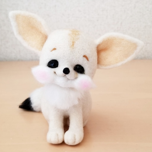 メルヘン♡レトロなフェネックちゃん 羊毛フェルト ❁昌世❁ 通販