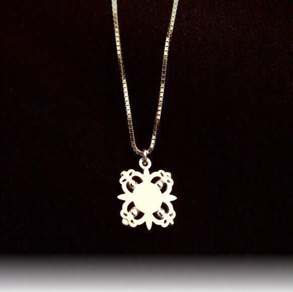 ネックレス "アーティット"