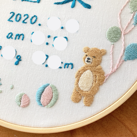 ≪セミオーダーで叶える ちょっぴり贅沢な手刺繍バースボード≫ナチュラル,漢字,くま,風船 to ご了承くださいませ