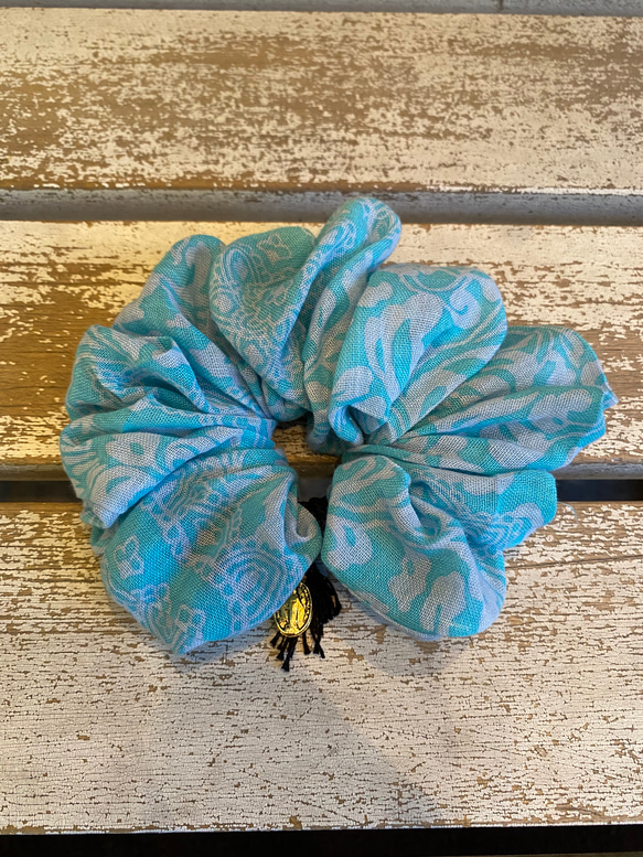 ♻︎AQ ETHICAL UPCYCLE HAIR ACCESSORIES ‖COTTON SCRUNCHIE シュシュ 1枚目の画像