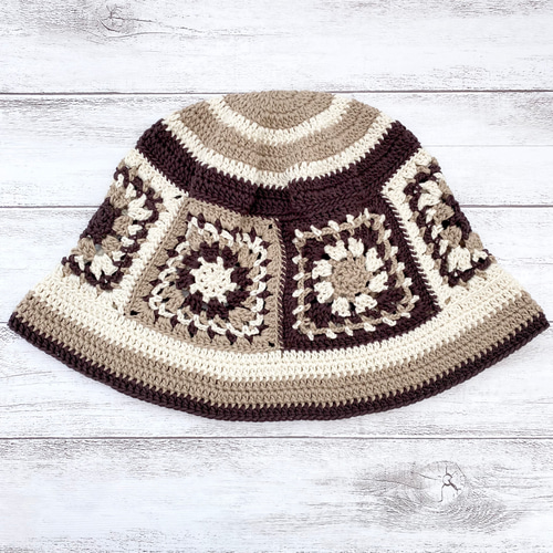 NO.3121036】 ハンドメイド グラニースクエア クロシェ バケット