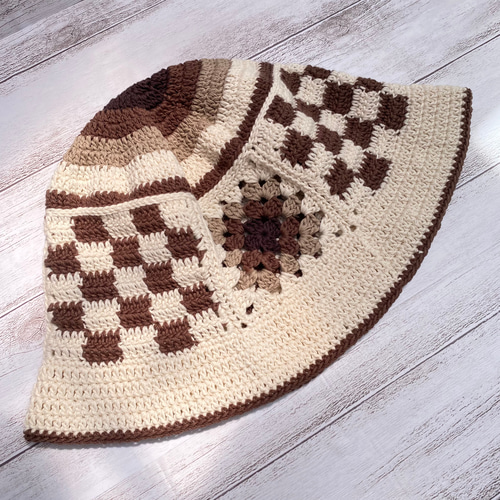 ハンドメイド グラニースクエア ブロックチェック クロシェ ハット