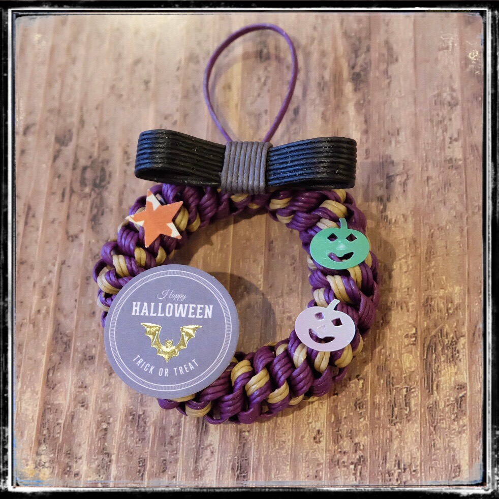【SOLD】ハロウィン★ハンドメイドミニリース　スヌーピー風(ハワイアンver) ハロウィンミニリースパンプキン | ハロウィンリース・雑貨 | 花