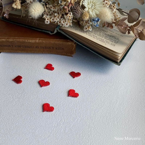 ハート「LOVE」（レッド）/ 3枚セット/刺繍アイロンワッペン 3枚目の画像