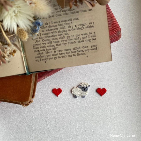 ハート「LOVE」（レッド）/ 3枚セット/刺繍アイロンワッペン 7枚目の画像