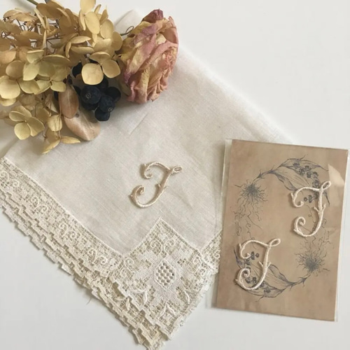 J」イニシャル刺繍/2枚セット/アイロンワッペン ワッペン