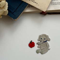 ゾウのユーゴ（Hugo）くん/刺繍アイロンワッペン 6枚目の画像