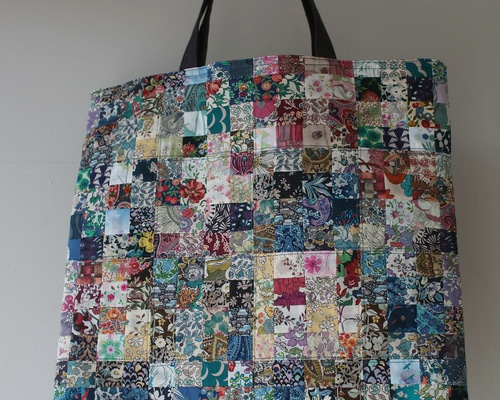 リバティ パッチワーク ぺらぺらバッグ Mサイズ トートバッグ