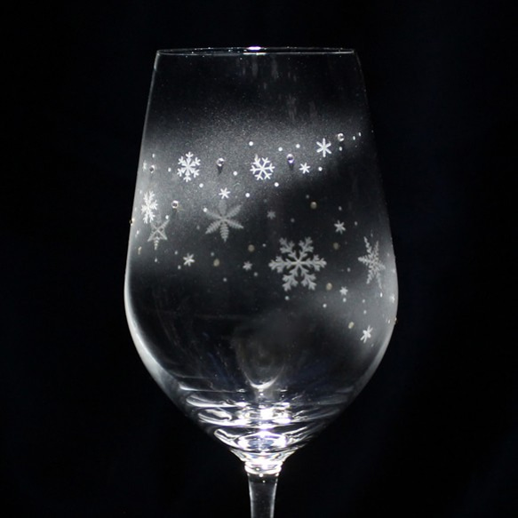 【ダイヤモンドダスト / ワイングラス】結晶モチーフのワイングラス　★名入れ加工対応品（有料） 5枚目の画像