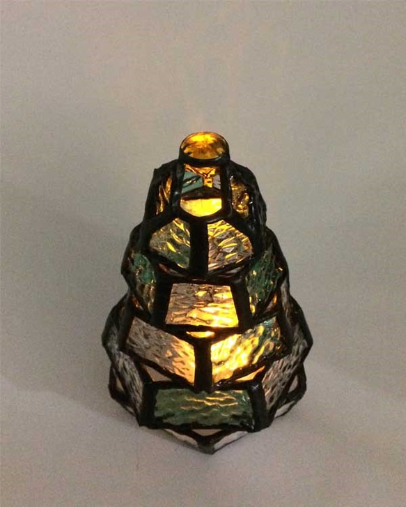 【小さなもみの木ランプ】ステンドグラス・ミニランプ（LEDライト付）#クリスマスツリー 2枚目の画像