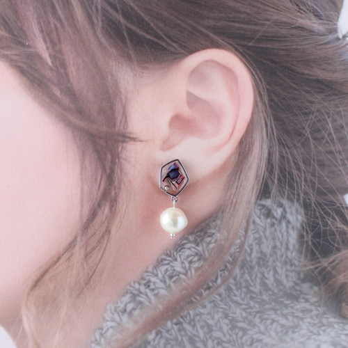 パープル ピンク シルバー 変形 シェル レジン 淡水パール ピアス  