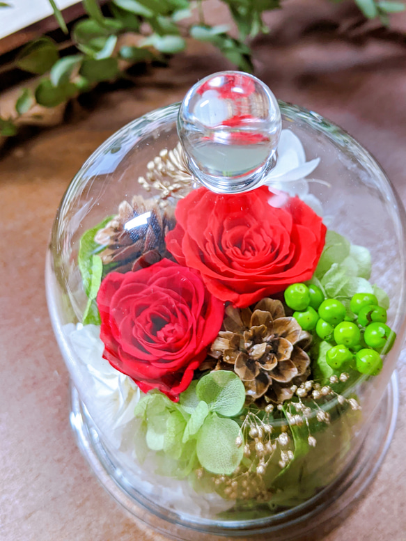 森のクリスマス~ ガラスドーム お水のいらないフラワーアレンジメント