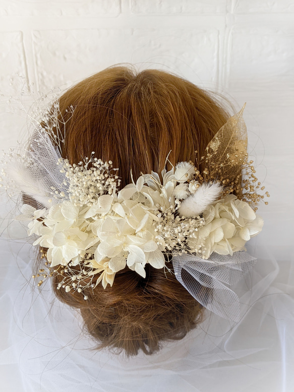 白 ゴールド 髪飾り ヘッドドレス 成人式 結婚式 卒業式 ❁blancシリーズ 1枚目の画像